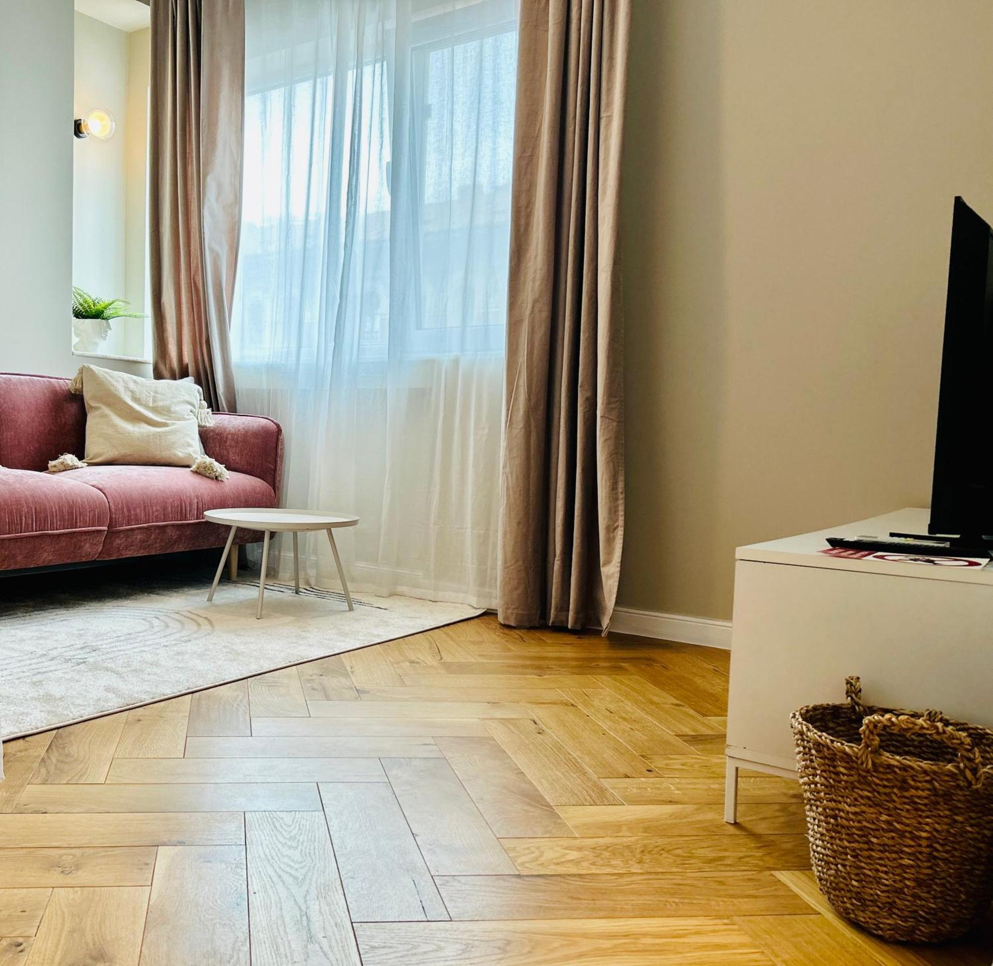 בוקרשט Ultracentral Lux Boutique 1Br Ap Near Subway מראה חיצוני תמונה